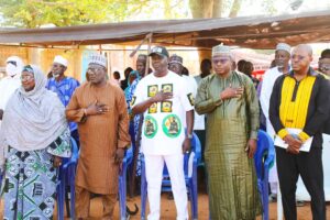 Sensibilisation et installation du comité de collecte des 100 F à Mangué Koira commune urbaine de Dosso