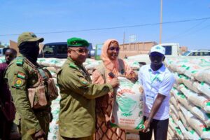 Lancement officiel de l&rsquo;opération de vente à prix modéré du riz local subventionné dans la région d&rsquo;Agadez