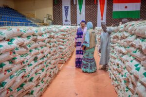 Poursuite avec succès de l’opération de vente de riz local à prix subventionné à Niamey