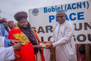 La place Lougou inauguré à Bobiel