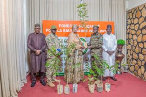 Le FSSP affecte 3 600 plants d’arbres au ministère de l’Environnement